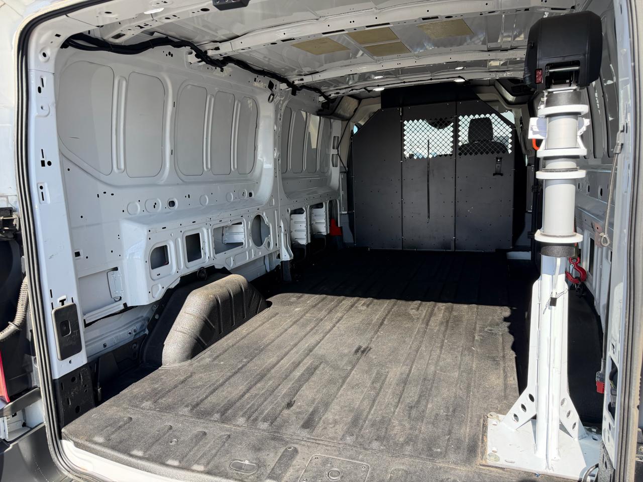 Ford Transit Van T-250 148" Low Rf 9000 GVWR Sliding RH Dr 2018