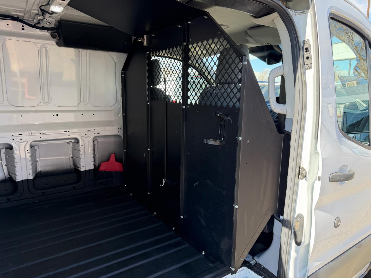 Ford Transit Van T-250 148" Low Rf 9000 GVWR Sliding RH Dr 2018