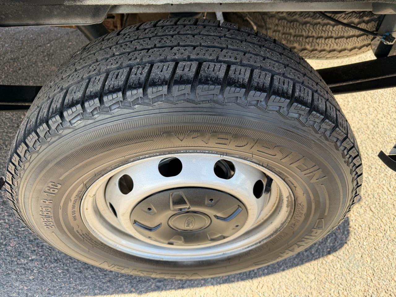 Ford Transit Van T-250 148" Low Rf 9000 GVWR Sliding RH Dr 2018