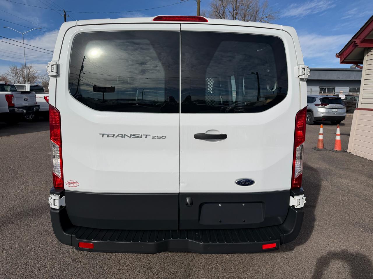 Ford Transit Cargo Van T-250 130" Low Rf 9000 GVWR Swing-Out RH Dr 2016