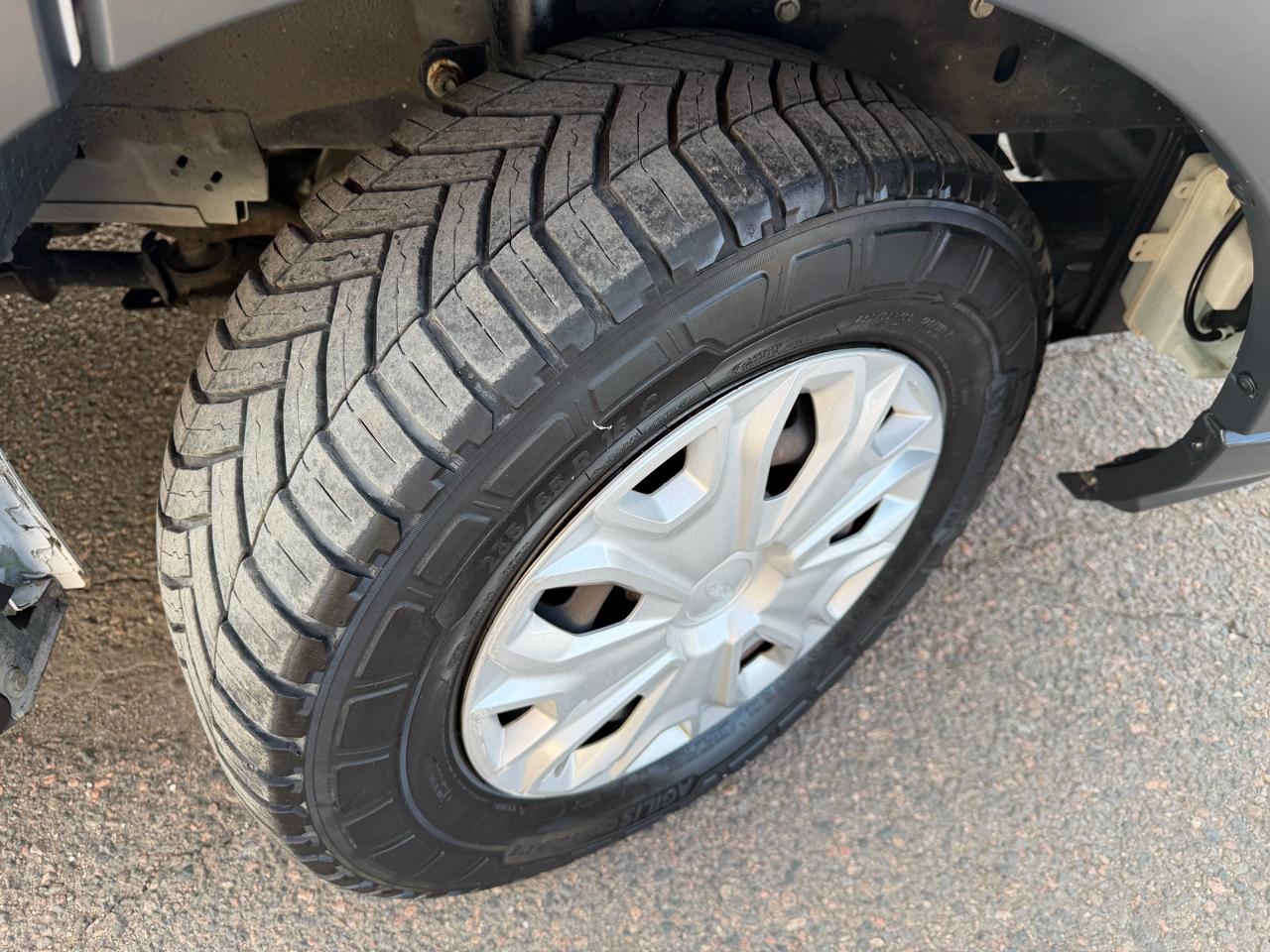 Ford Transit Cargo Van T-250 130" Low Rf 9000 GVWR Swing-Out RH Dr 2016