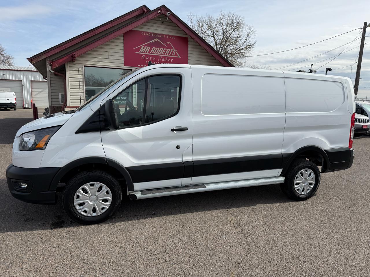 Ford Transit Cargo Van T-250 130" Low Rf 9070 GVWR RWD 2023