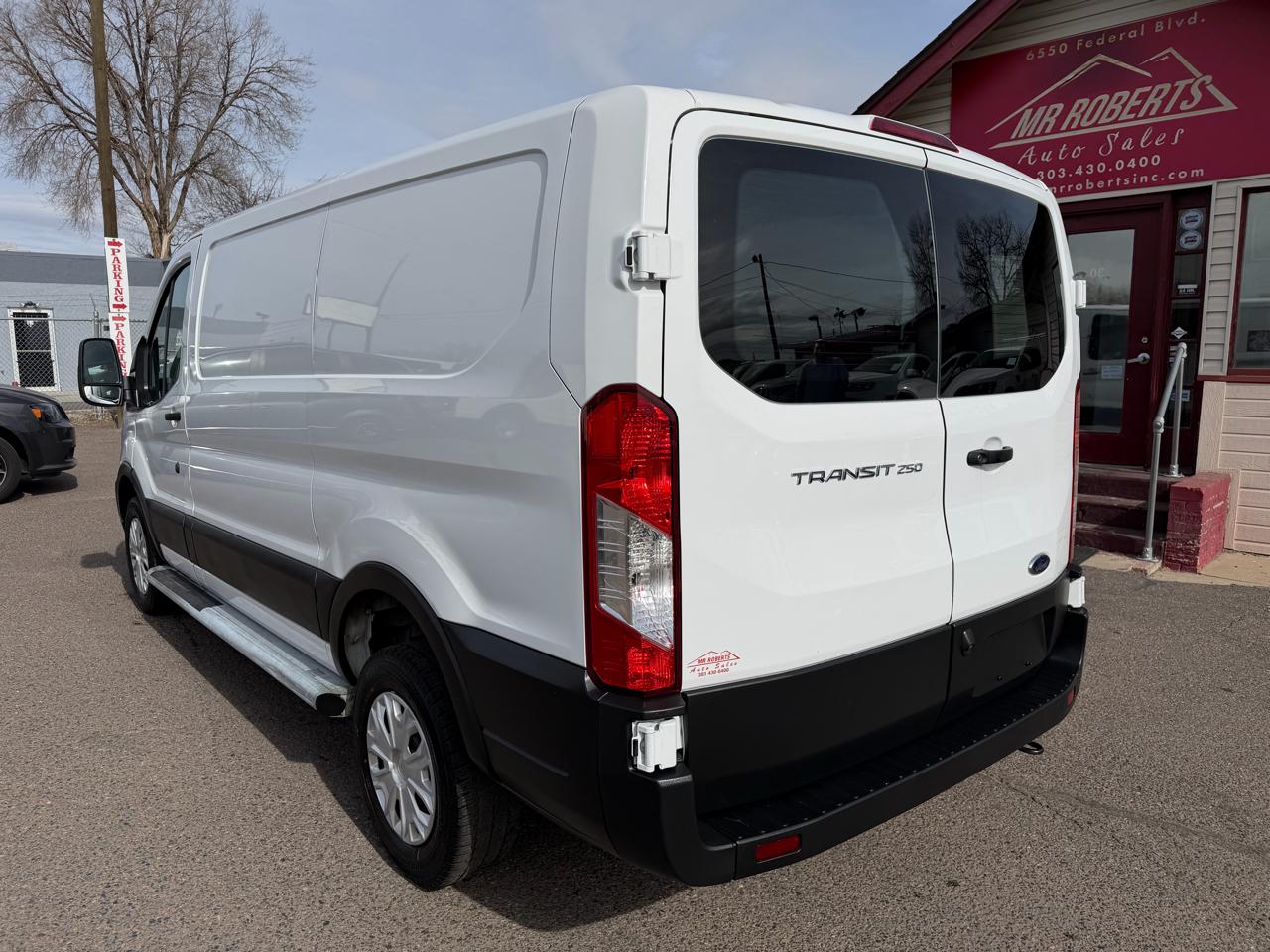 Ford Transit Cargo Van T-250 130" Low Rf 9070 GVWR RWD 2023