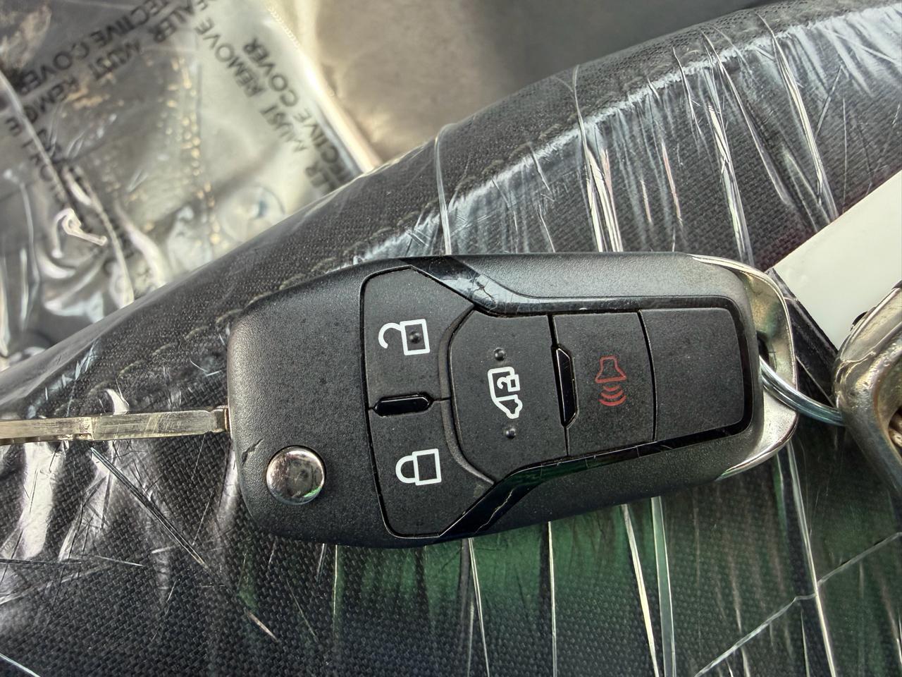 Ford Transit Cargo Van T-250 130" Low Rf 9070 GVWR RWD 2023