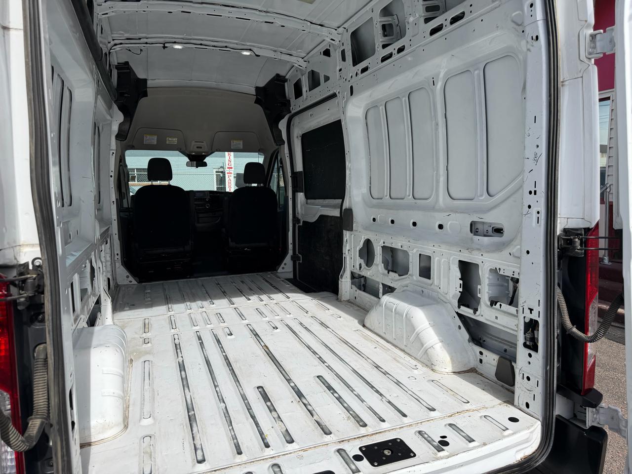 Ford Transit Cargo Van T-250 148" Hi Rf 9070 GVWR RWD 2023