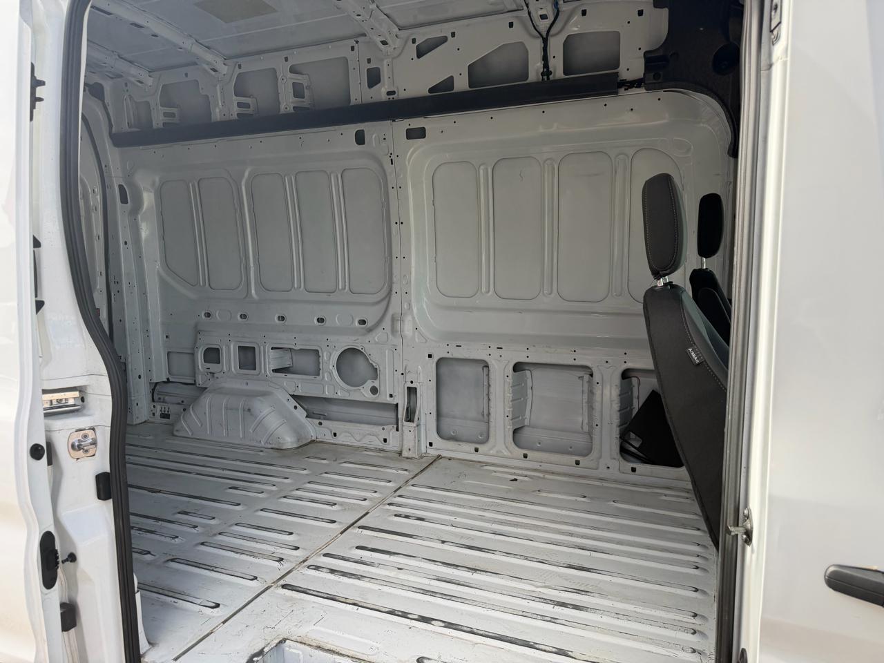 Ford Transit Cargo Van T-250 148" Hi Rf 9070 GVWR RWD 2023