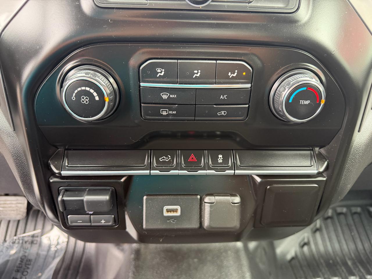 Chevrolet Silverado 1500 4WD Reg Cab 140" Work Truck 2020