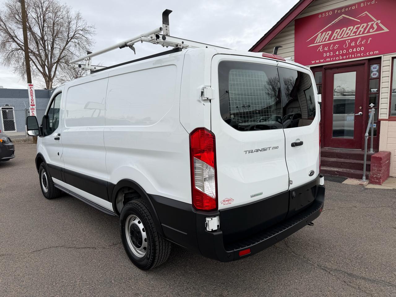 Ford Transit Cargo Van T-250 130" Low Rf 9070 GVWR RWD 2020