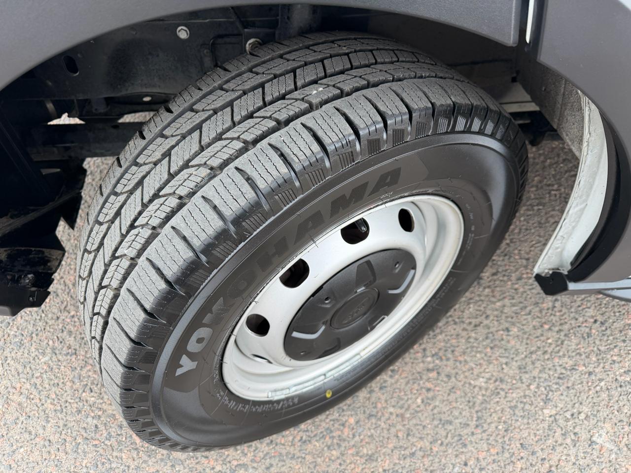 Ford Transit Cargo Van T-250 130" Low Rf 9070 GVWR RWD 2020