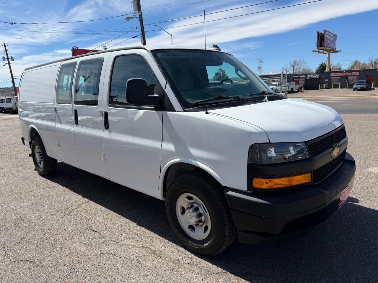 Chevrolet Express Cargo Van RWD 2500 155" 2020