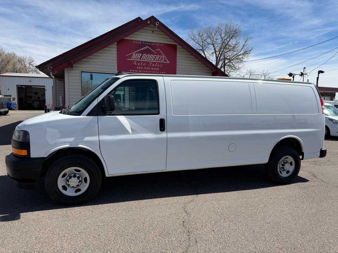 Chevrolet Express Cargo Van RWD 2500 155" 2020