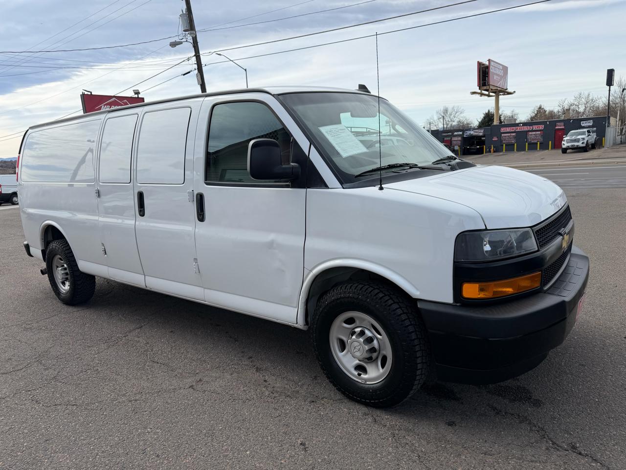 Chevrolet Express Cargo Van RWD 2500 155" 2020