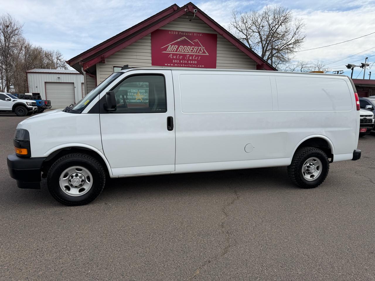 Chevrolet Express Cargo Van RWD 2500 155" 2020