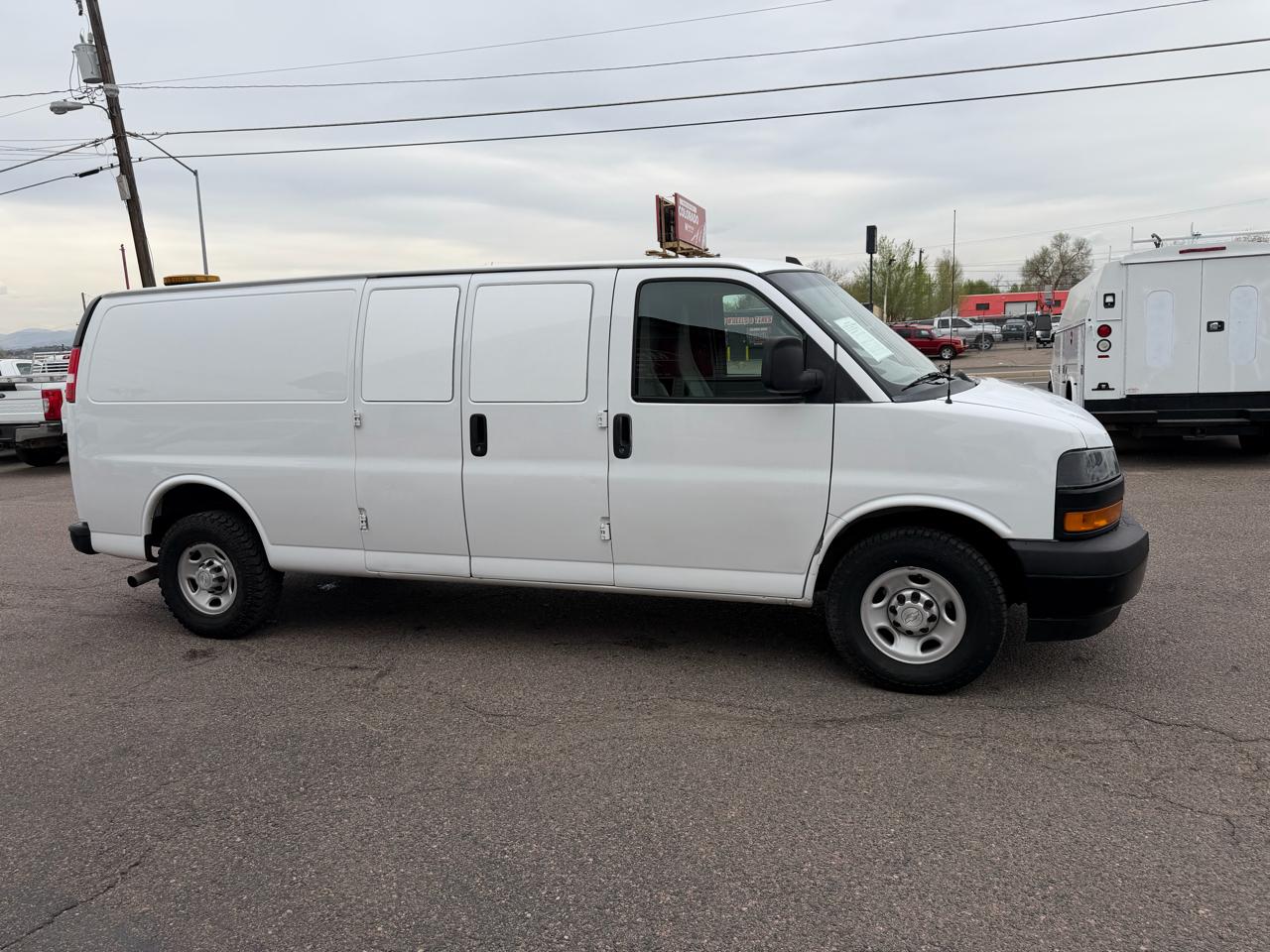 2020 Chevrolet Express Cargo Van RWD 2500 155"