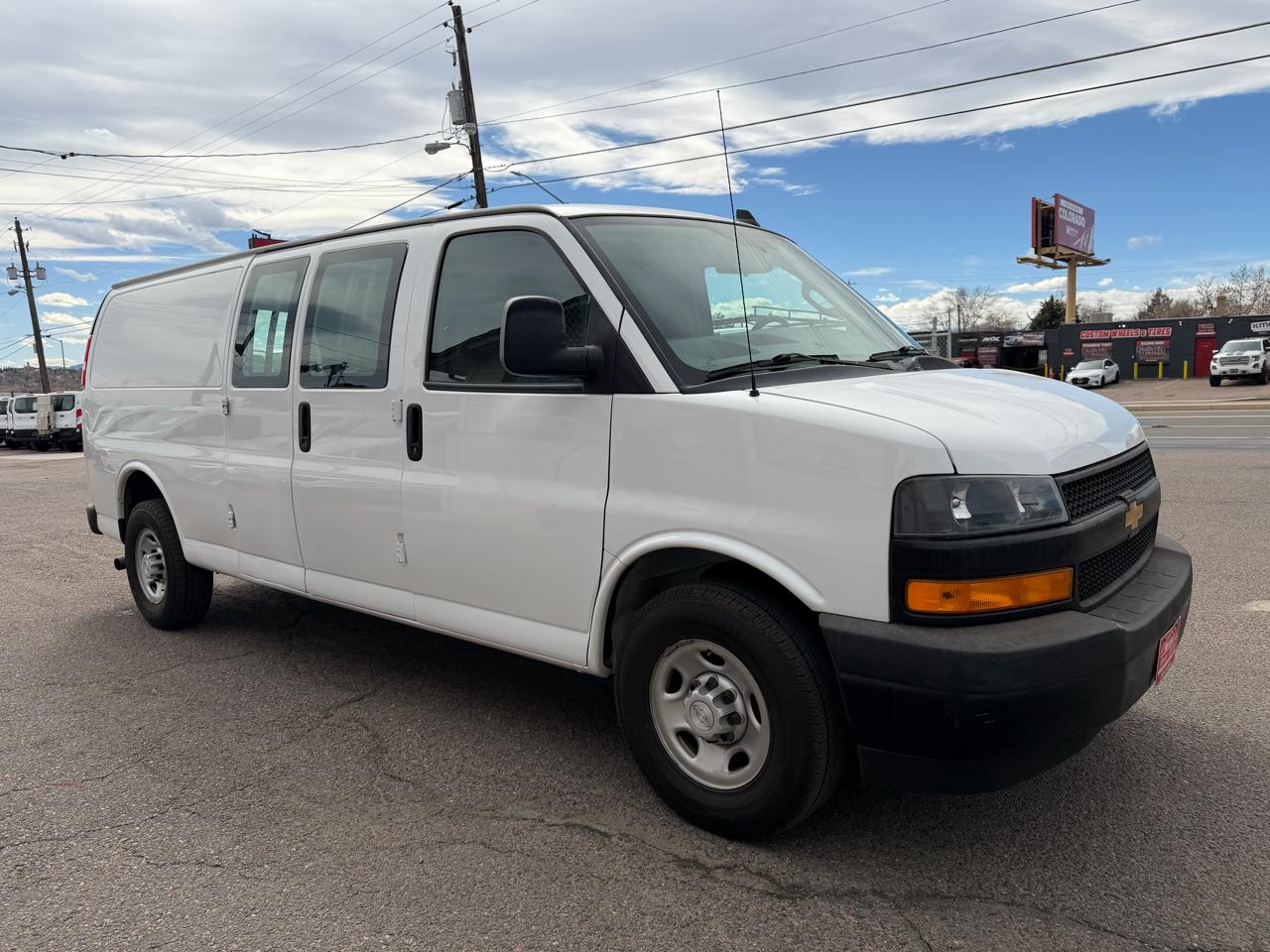 Chevrolet Express Cargo Van RWD 2500 155" 2020