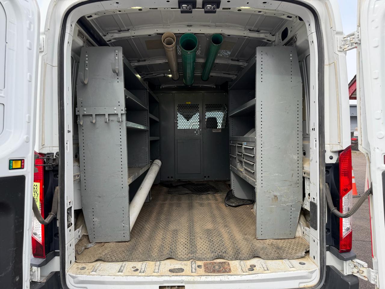 Ford Transit Van T-250 148" Med Rf 9000 GVWR Sliding RH Dr 2017