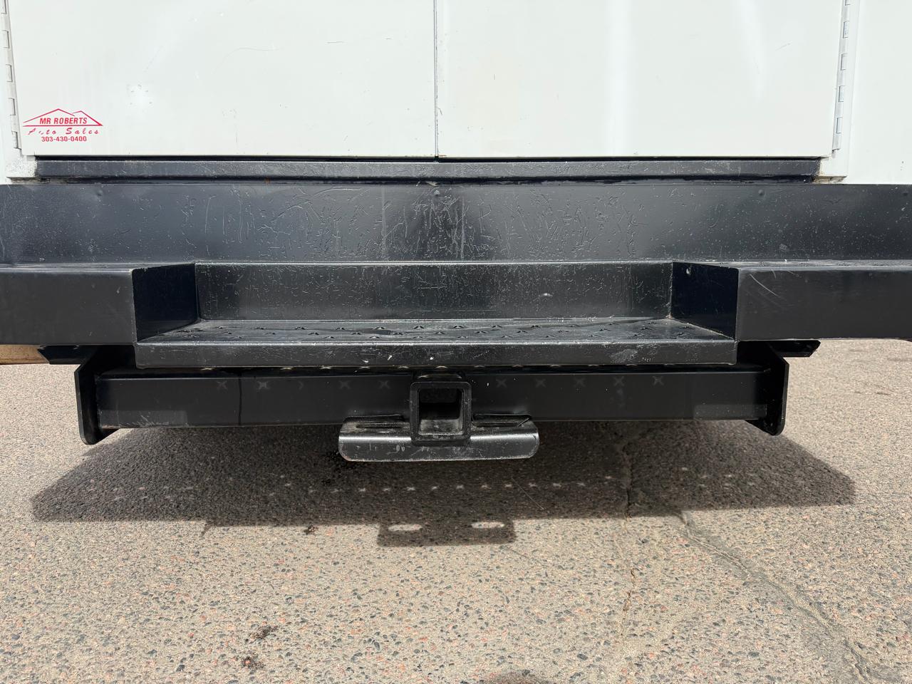 Chevrolet Express Commercial Cutaway 3500 Van 139" 2016