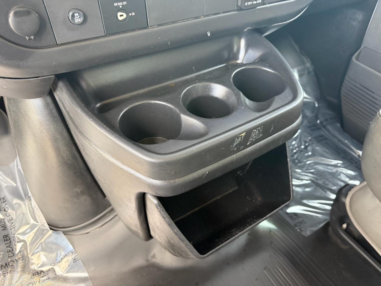 Chevrolet Express Commercial Cutaway 3500 Van 139" 2016