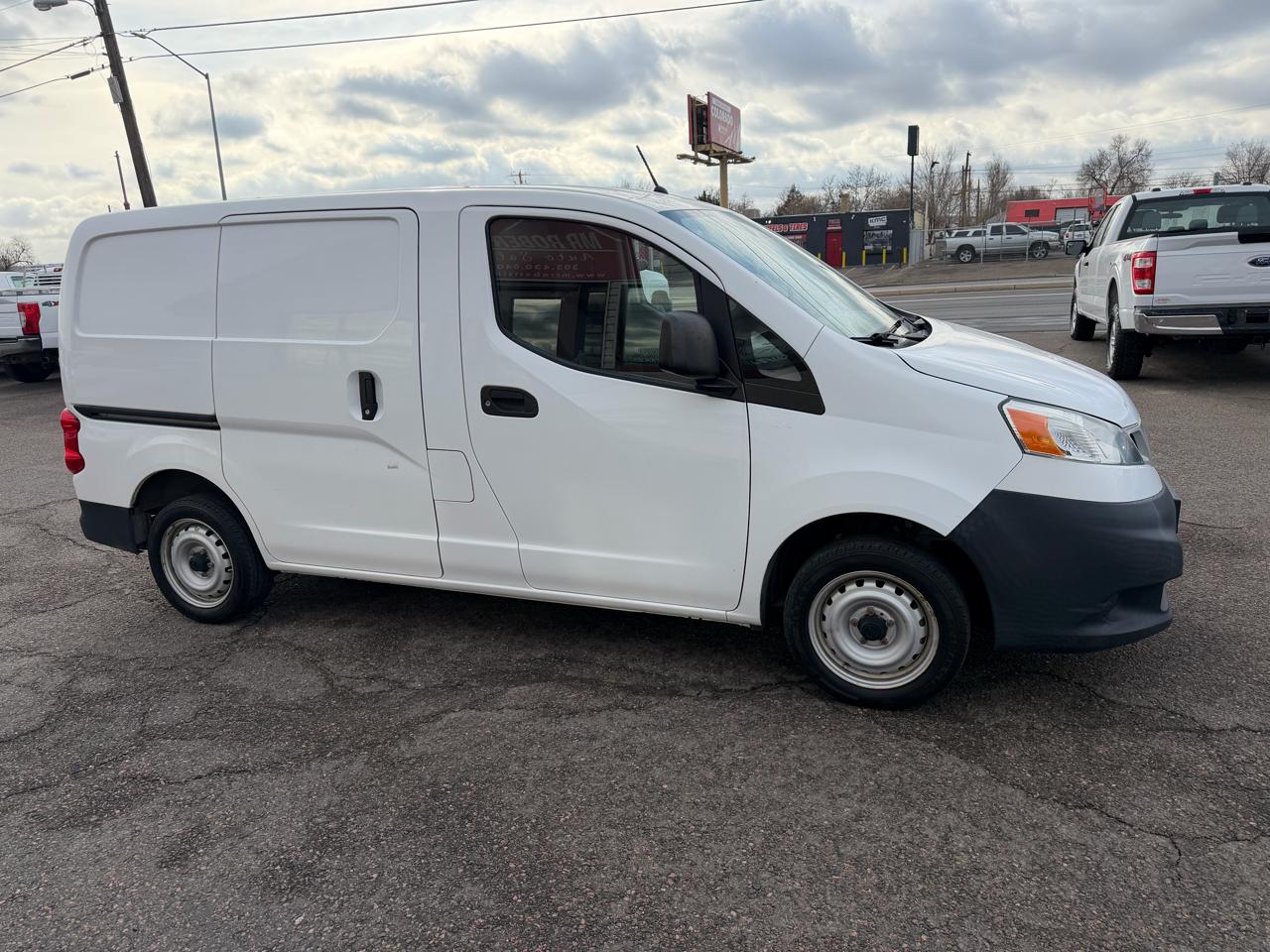 Nissan NV200 I4 SV 2014