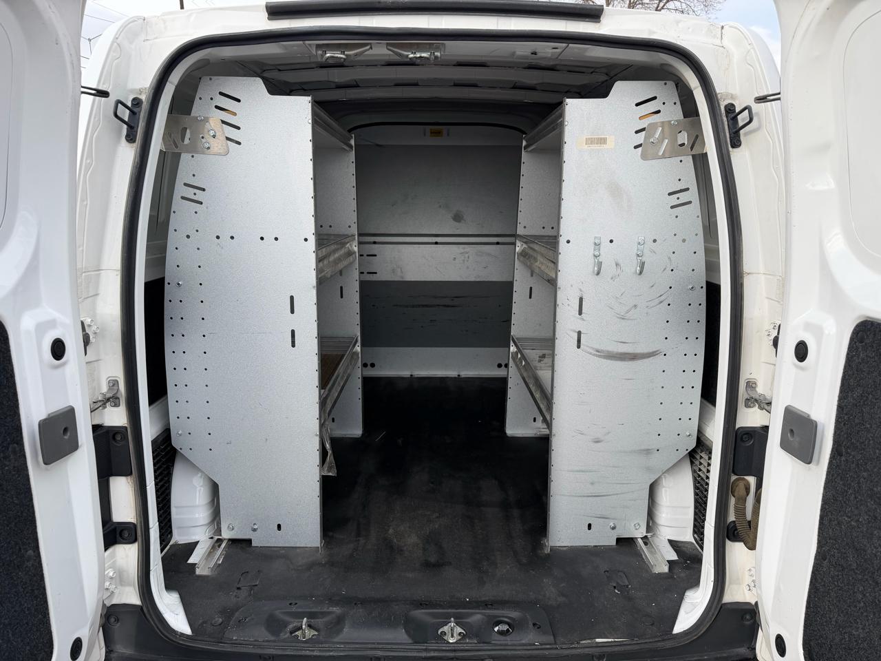 Nissan NV200 I4 SV 2014