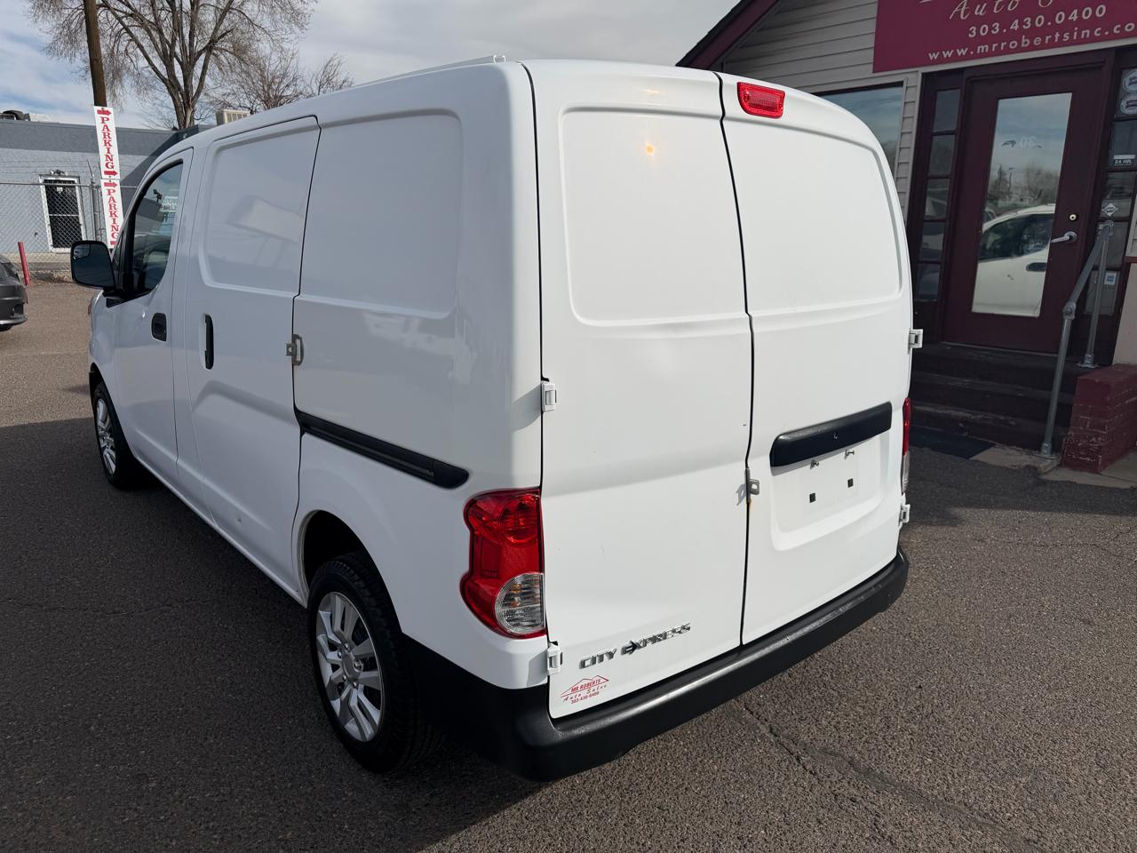 Chevrolet City Express Cargo Van FWD 115" LS 2017