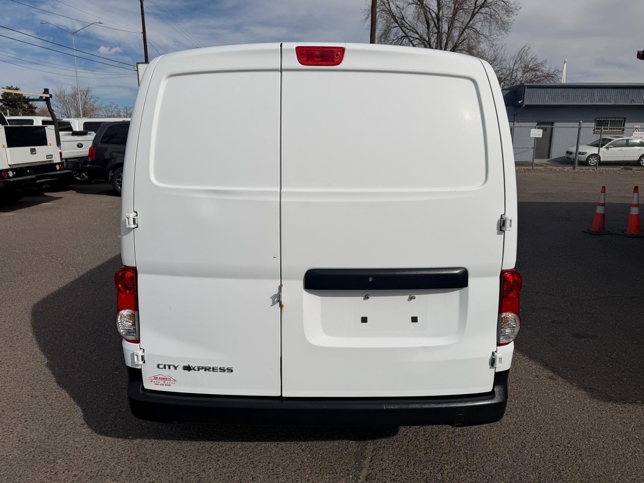 Chevrolet City Express Cargo Van FWD 115" LS 2017