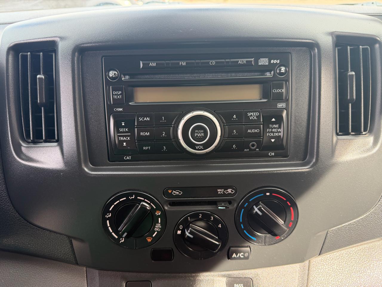 Chevrolet City Express Cargo Van FWD 115" LS 2017