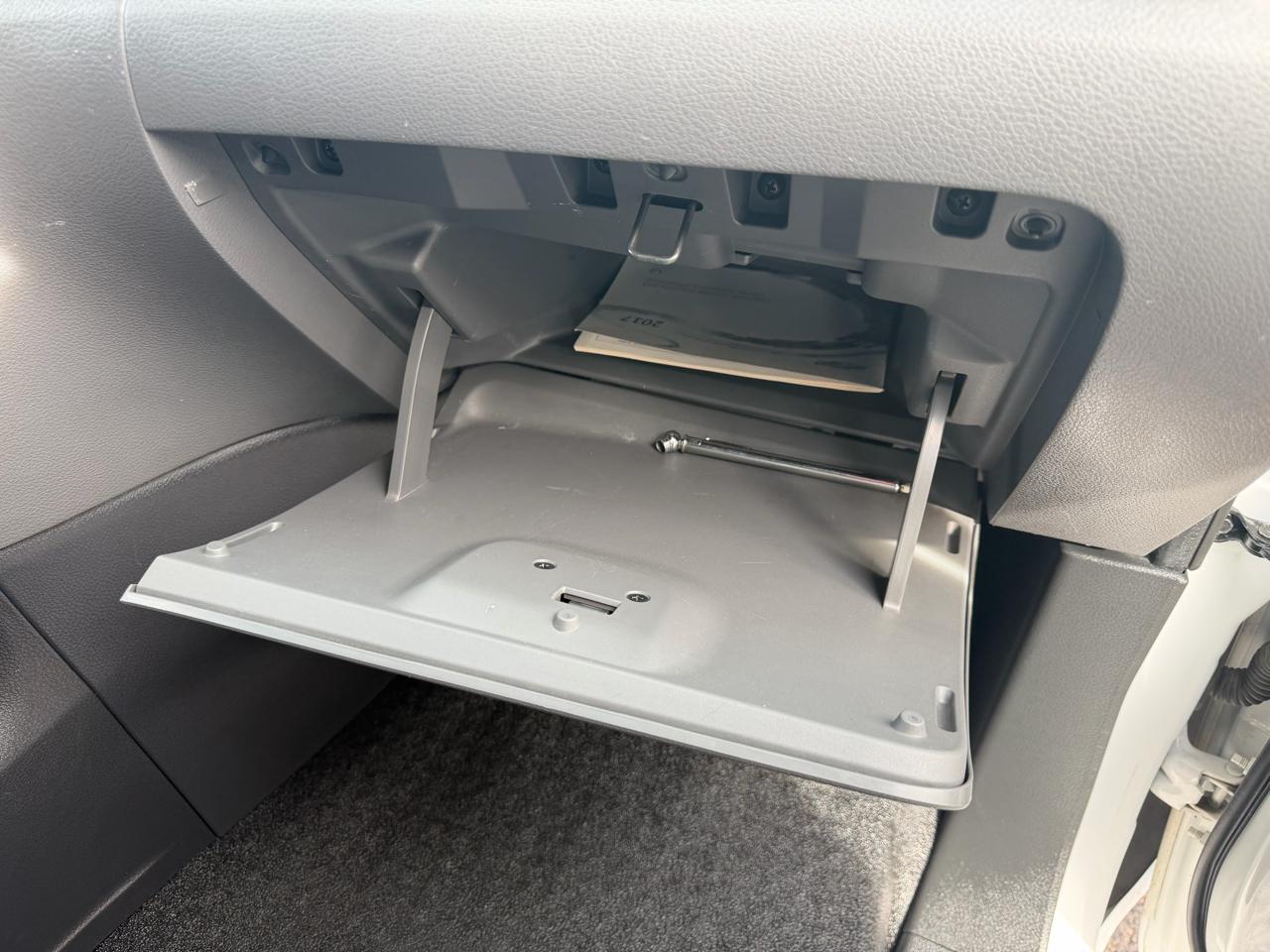 Chevrolet City Express Cargo Van FWD 115" LS 2017