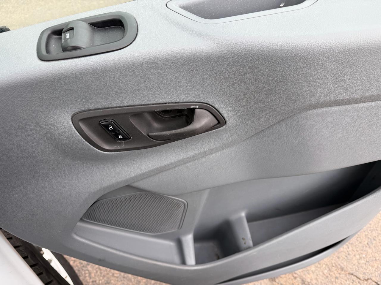 Ford Transit Van T-250 148" Hi Rf 9000 GVWR Sliding RH Dr 2017