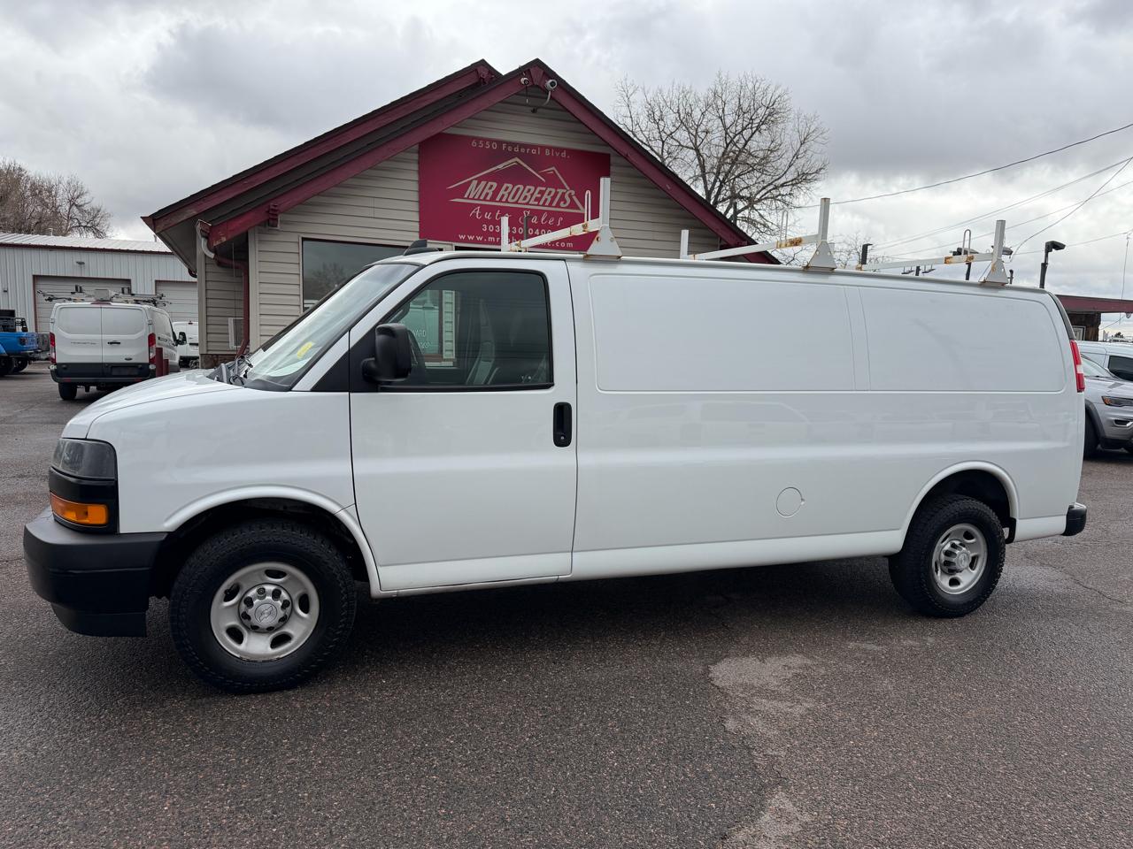 Chevrolet Express Cargo Van RWD 2500 155" 2020