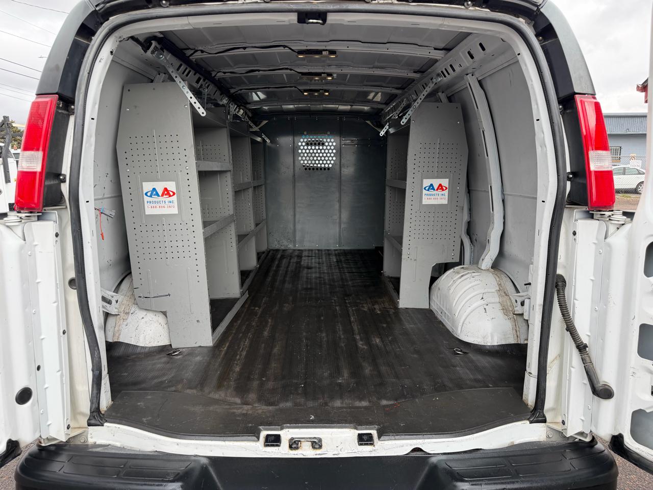 Chevrolet Express Cargo Van RWD 2500 155" 2020