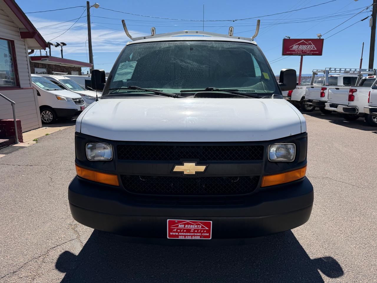 Chevrolet Express Cargo Van RWD 2500 135" 2014