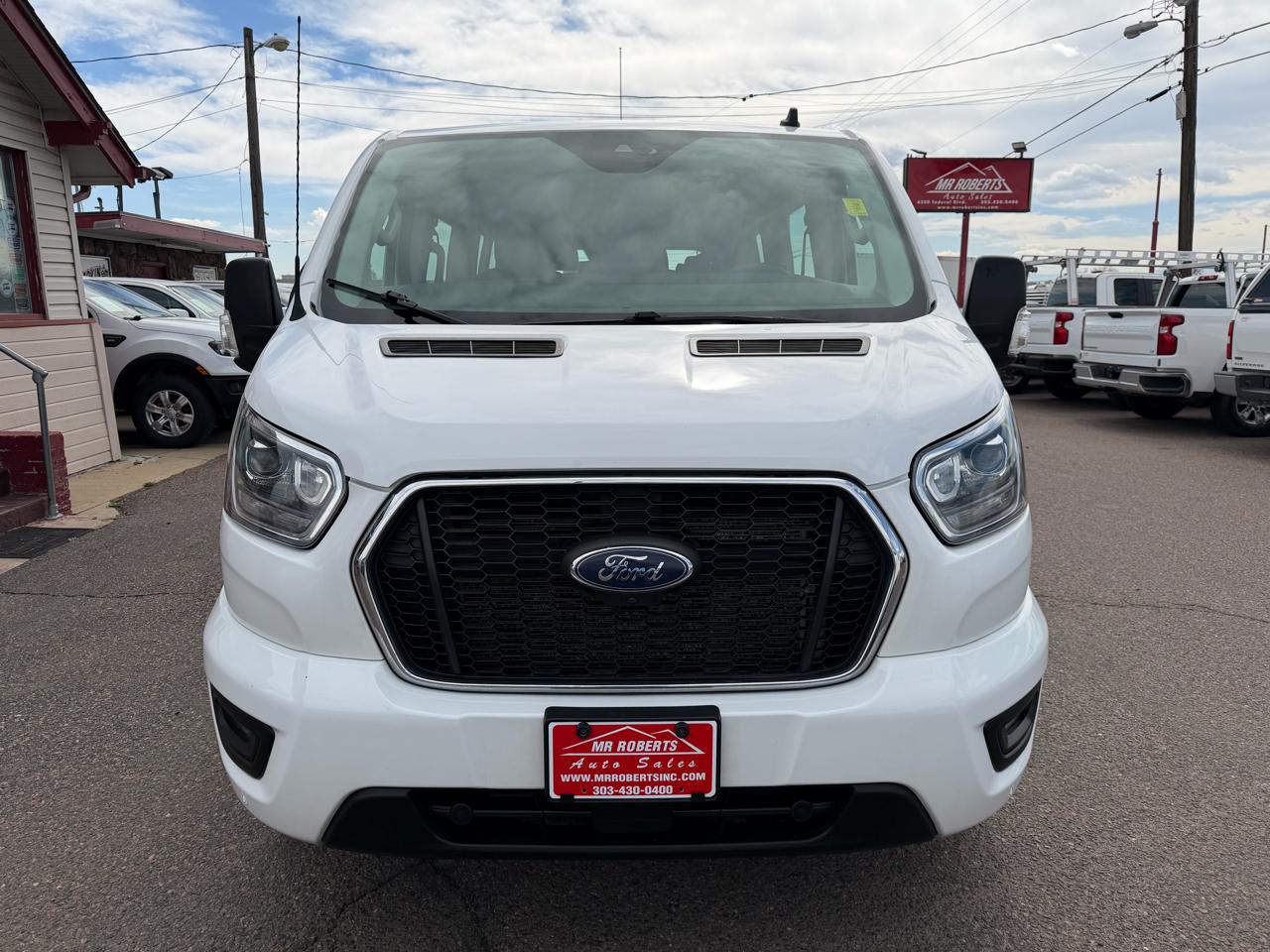 Ford Transit Passenger Wagon T-350 148" Low Roof XLT RWD 2023