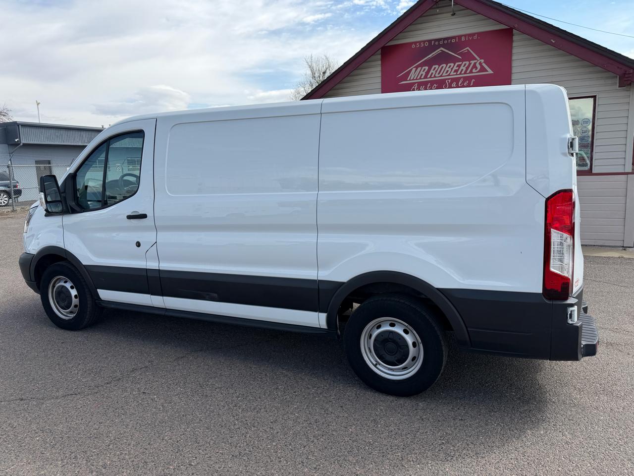 Ford Transit Van T-150 130" Low Rf 8600 GVWR Sliding RH Dr 2019