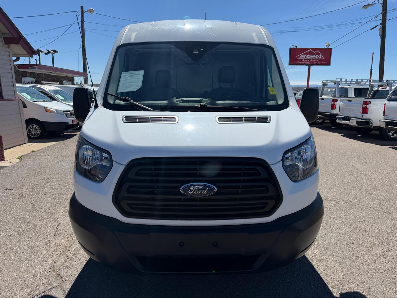 Ford Transit Van T-250 148" Med Rf 9000 GVWR Sliding RH Dr 2019