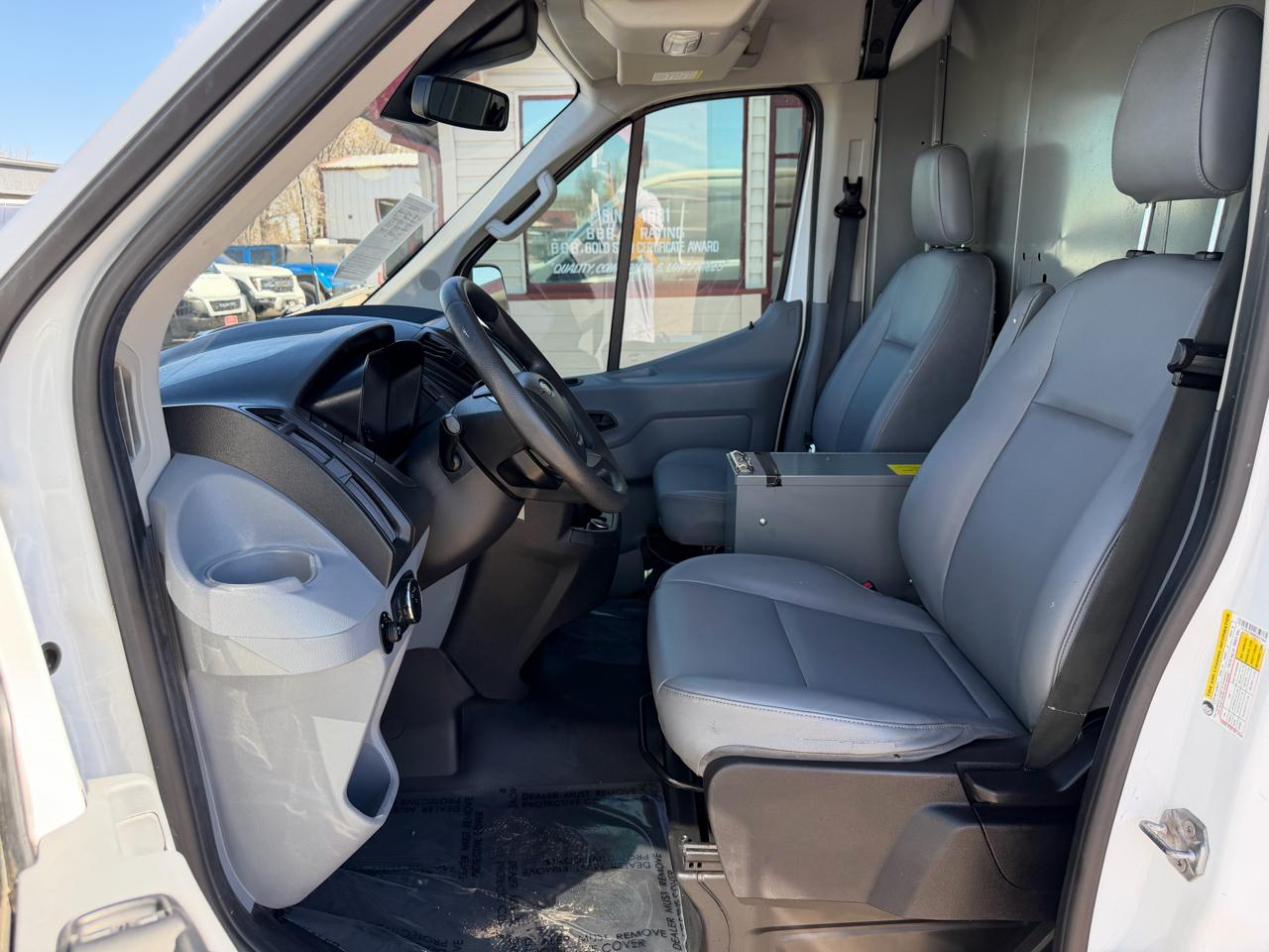 Ford Transit Van T-250 148" Med Rf 9000 GVWR Sliding RH Dr 2019