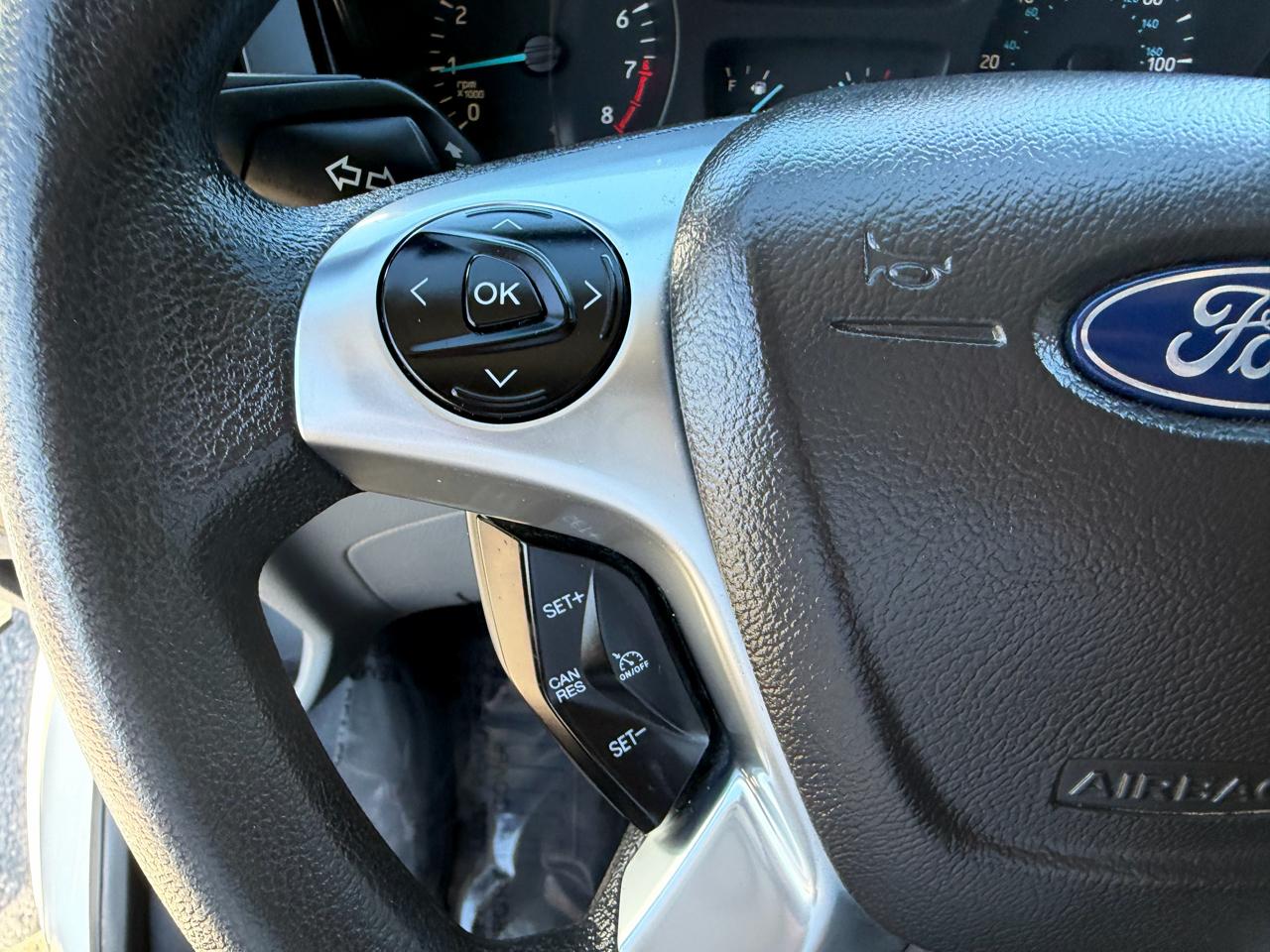 Ford Transit Van T-250 148" Med Rf 9000 GVWR Sliding RH Dr 2019