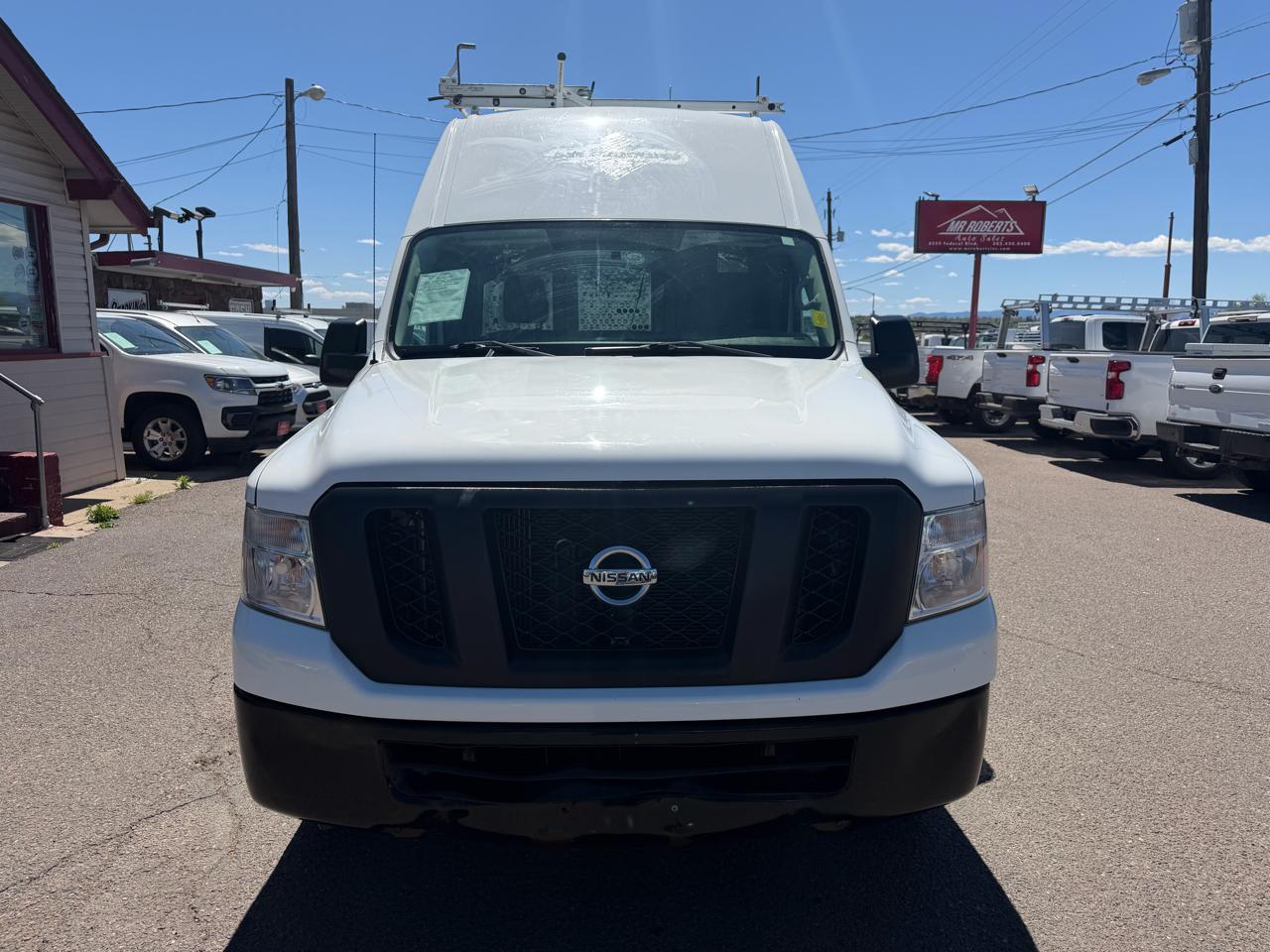 Nissan NV High Roof 2500 V6 SV 2016