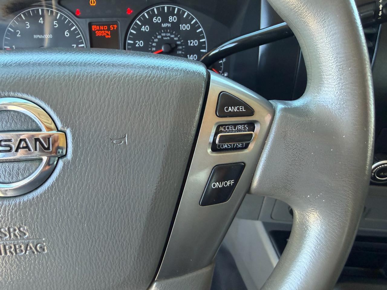 Nissan NV High Roof 2500 V6 SV 2016