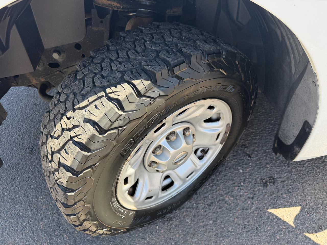 Nissan NV High Roof 2500 V6 SV 2016