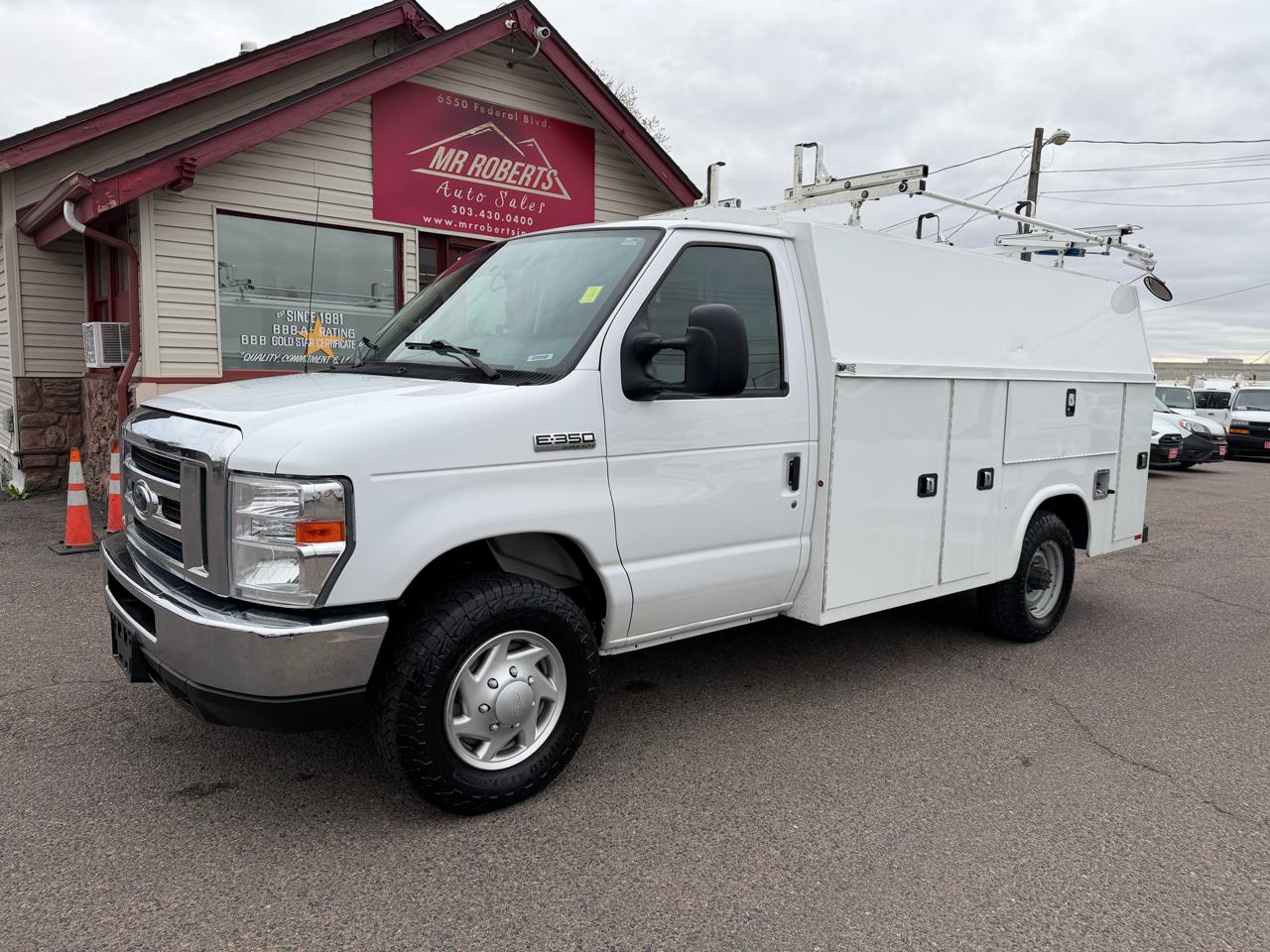 Ford E-Series Cutaway E-350 SRW 138" WB 2019