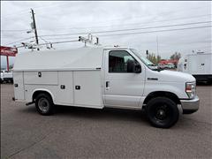 2019 Ford E-Series Cutaway 