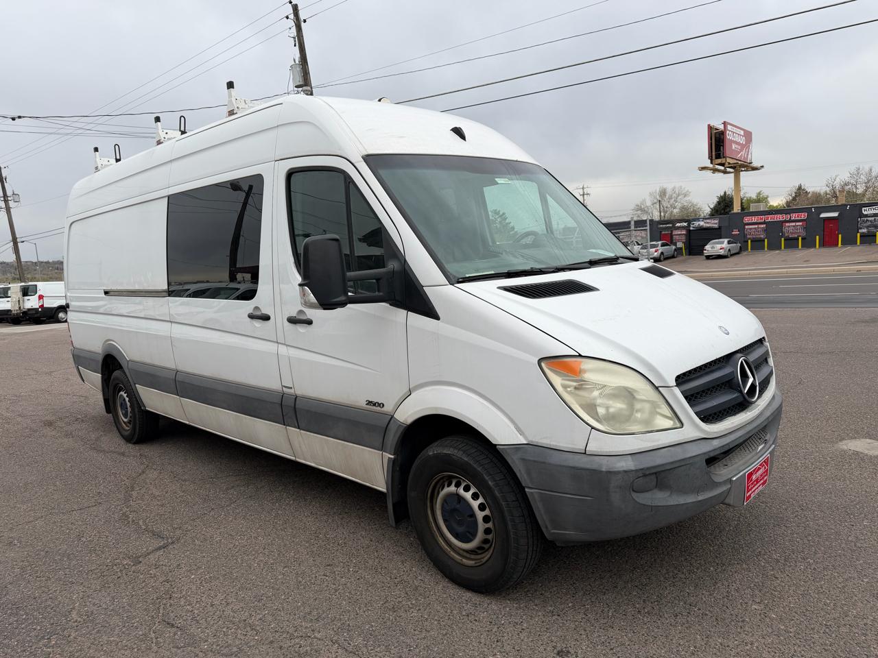 Mercedes-Benz Sprinter Crew Vans 2500 170" 2011