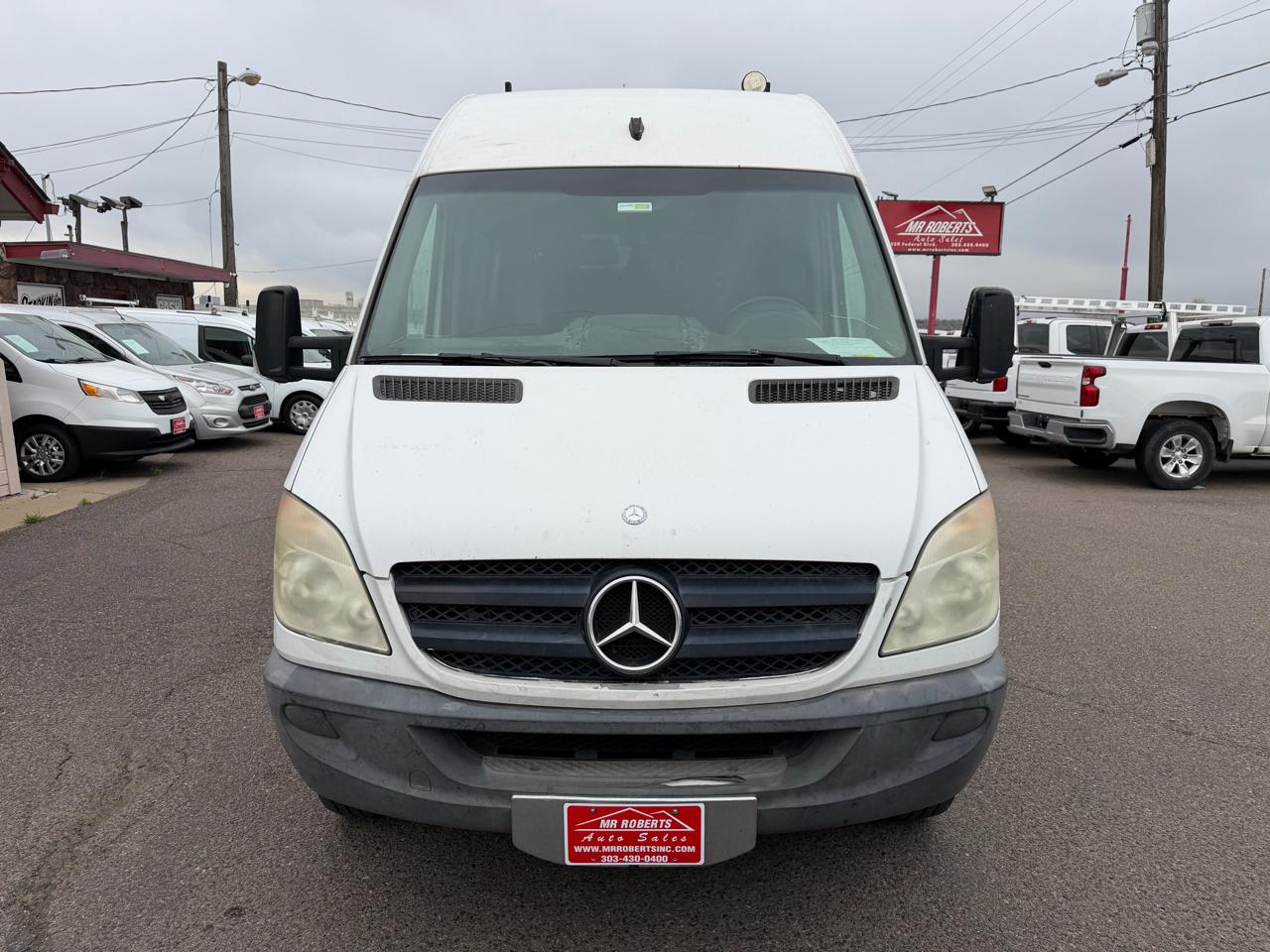 Mercedes-Benz Sprinter Crew Vans 2500 170" 2011