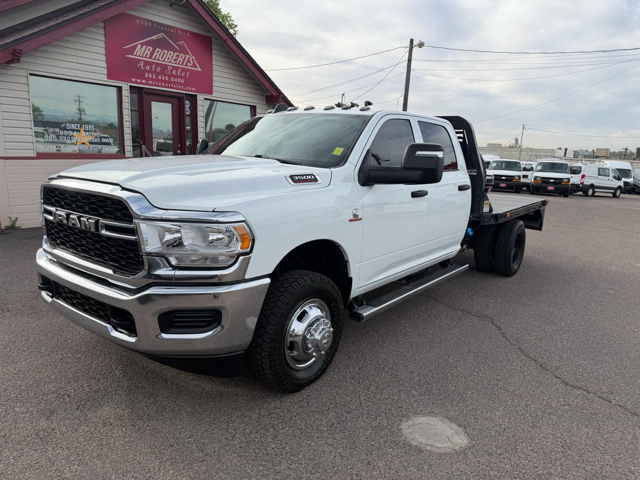 RAM 3500 Chassis Cab Tradesman 4WD Crew Cab 60" CA 172.4" WB 2024