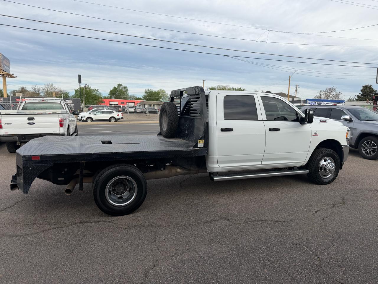 RAM 3500 Chassis Cab Tradesman 4WD Crew Cab 60" CA 172.4" WB 2024