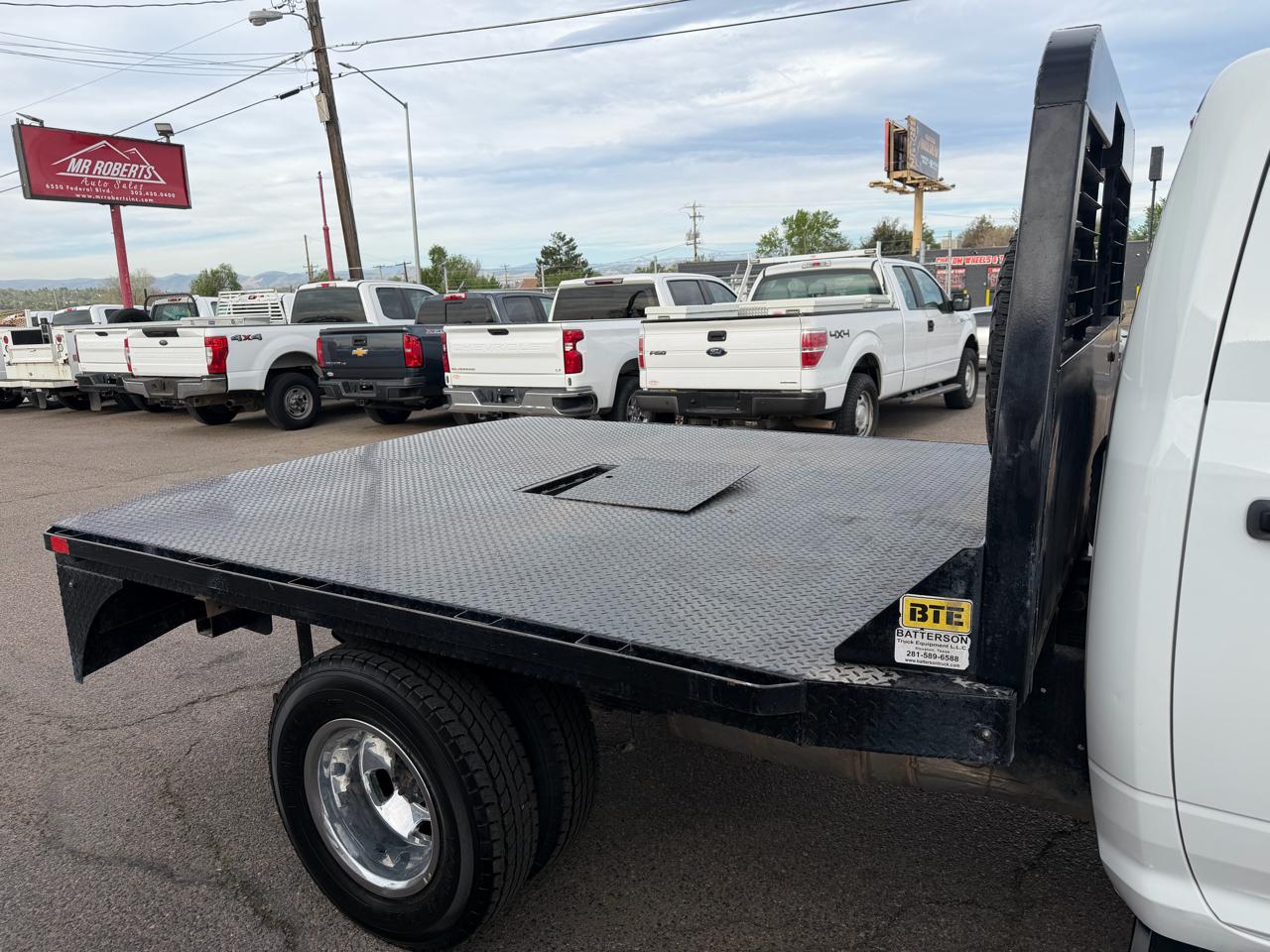 RAM 3500 Chassis Cab Tradesman 4WD Crew Cab 60" CA 172.4" WB 2024