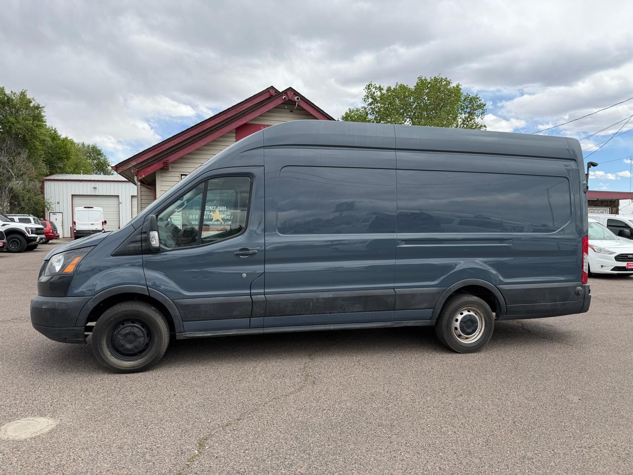 Ford Transit Van T-250 148" EL Hi Rf 9000 GVWR Sliding RH Dr 2019