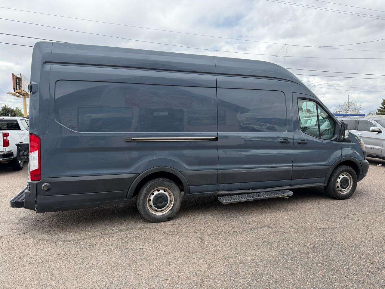 Ford Transit Van T-250 148" EL Hi Rf 9000 GVWR Sliding RH Dr 2019