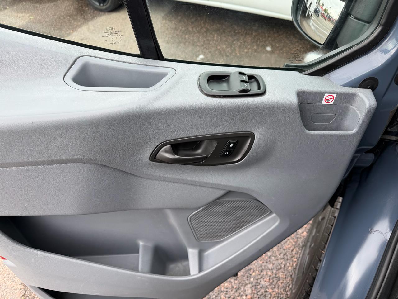 Ford Transit Van T-250 148" EL Hi Rf 9000 GVWR Sliding RH Dr 2019